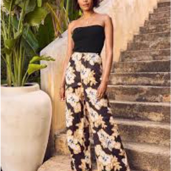 Evereve Wide Leg Floral Jumpsuit - Picture 1 of 7